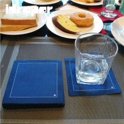 مناديل قماش قابلة لإعادة الاستخدام